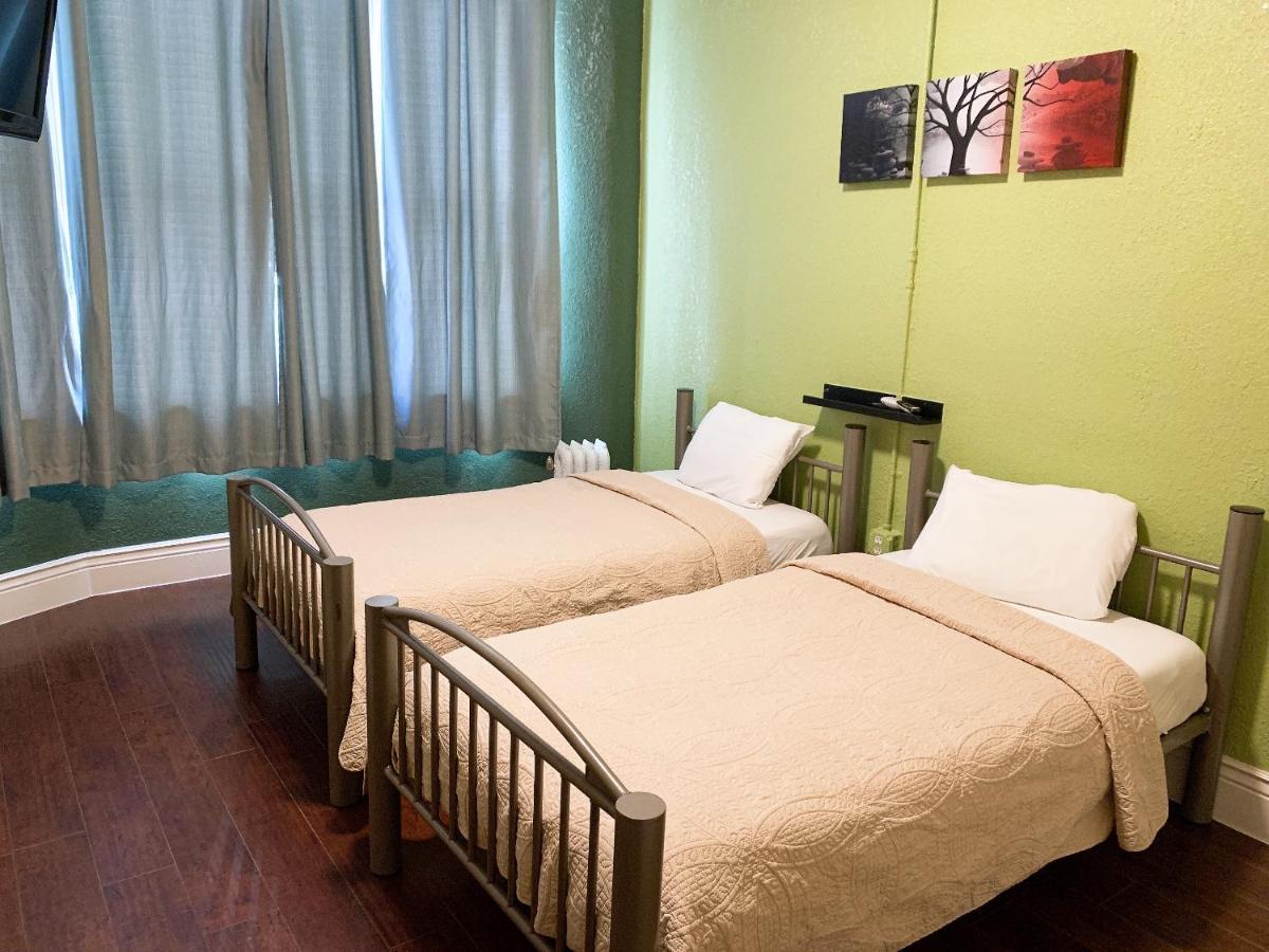 Twin Room with Shower,994655527:JPEG