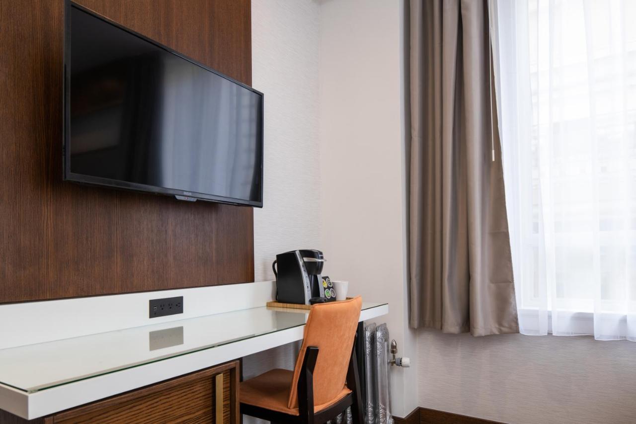 Double Room with Two Double Beds