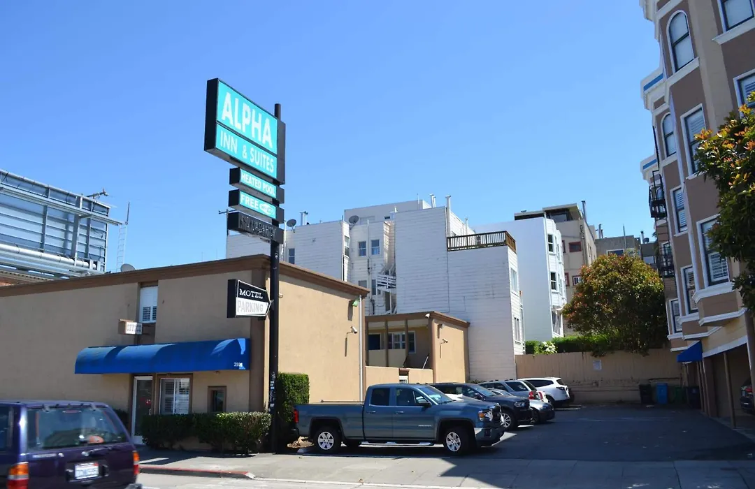 Alpha Inn And Suites-1