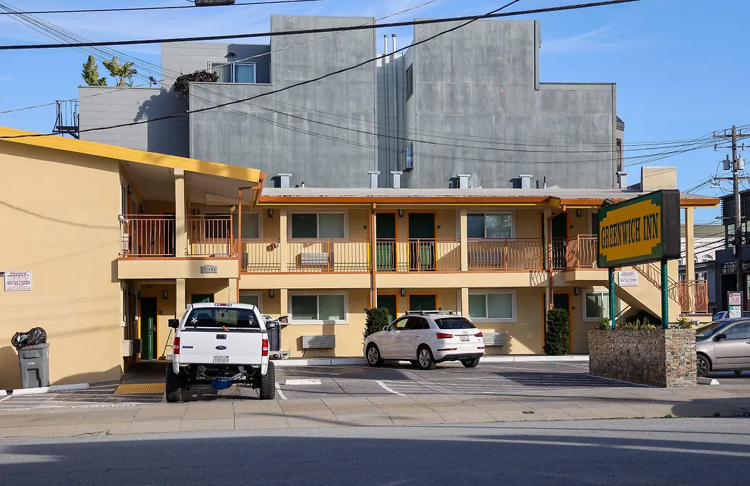 Greenwich Inn-1