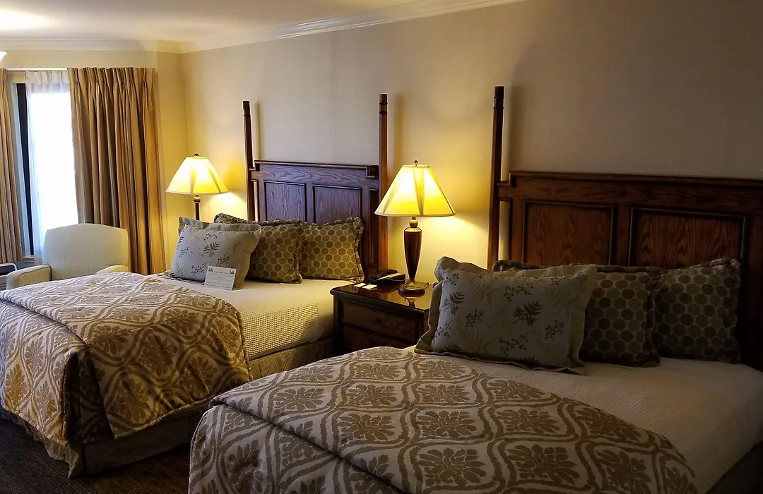 Chelsea Inn-1