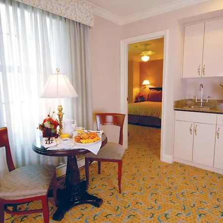 Inn At The Opera-3