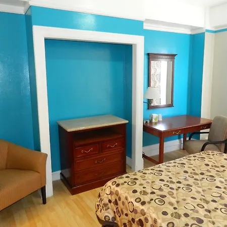 Admiral Hotel-2