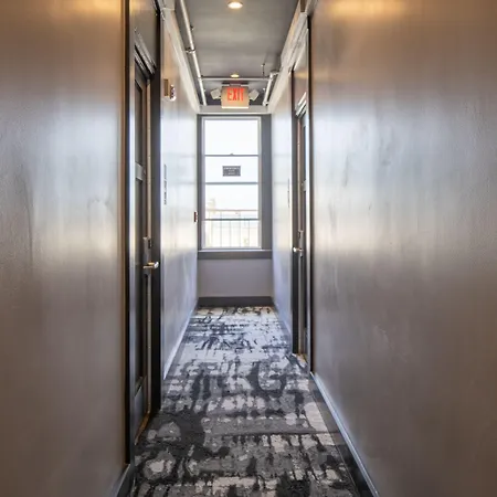 Hotel 32One-2